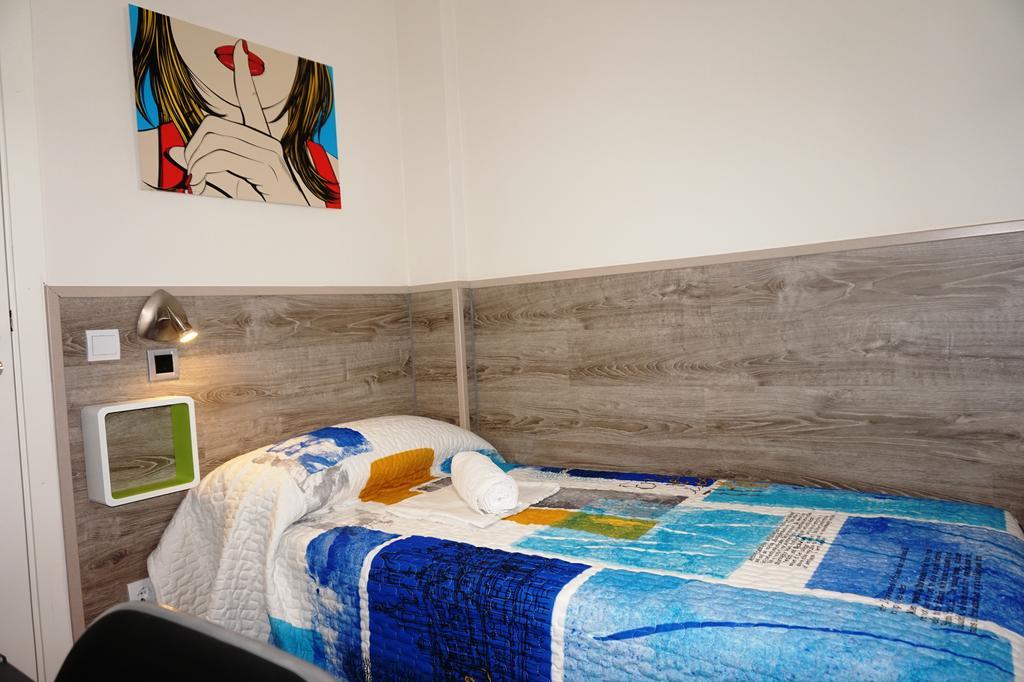 Muchomadrid Hostel Room photo