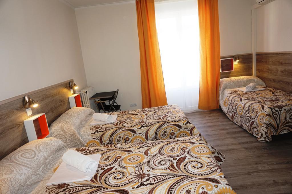 Muchomadrid Hostel Room photo