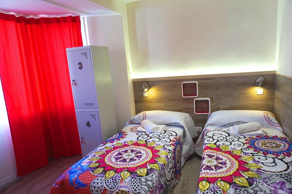 Muchomadrid Hostel Room photo
