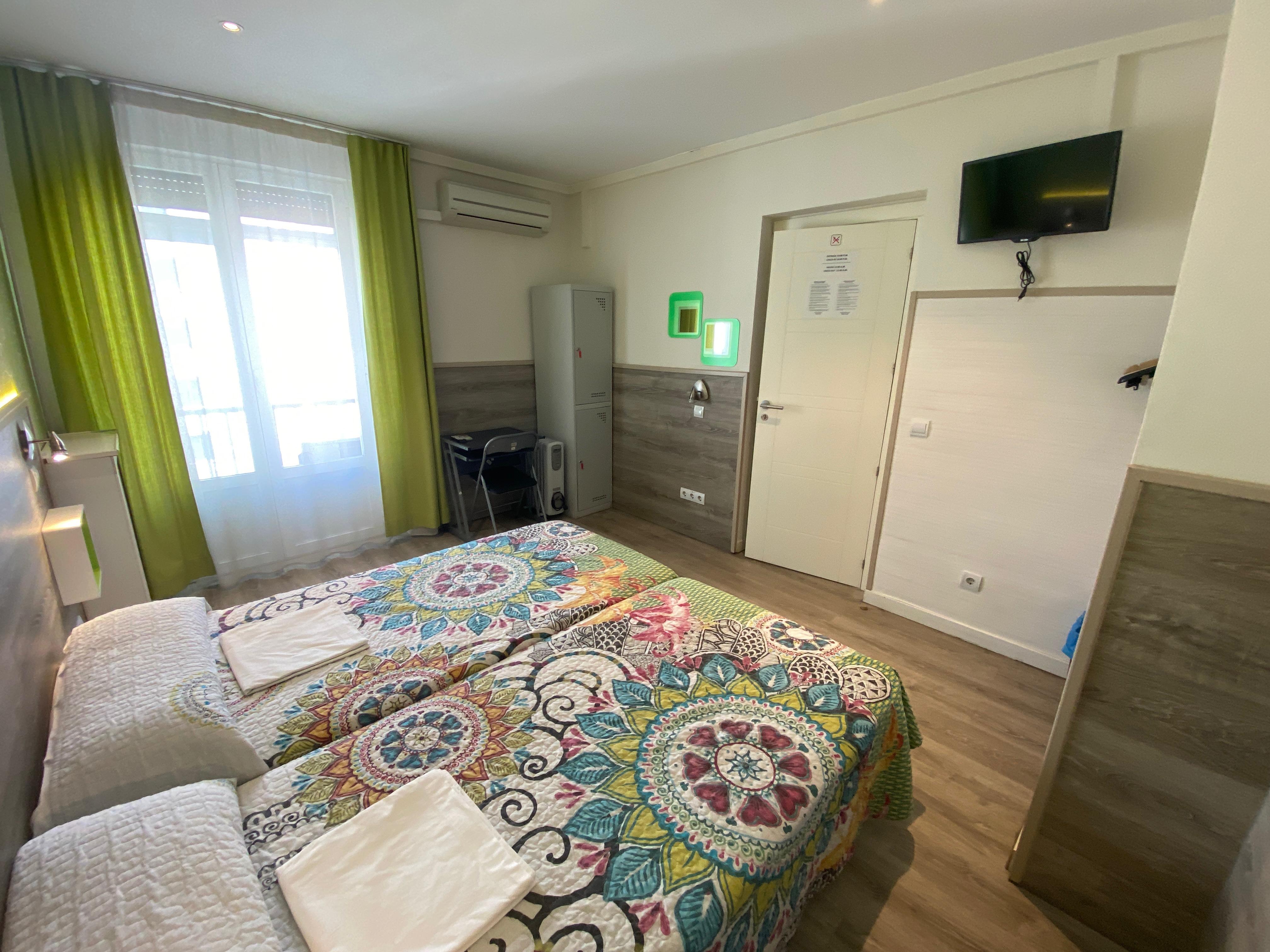Muchomadrid Hostel Exterior photo